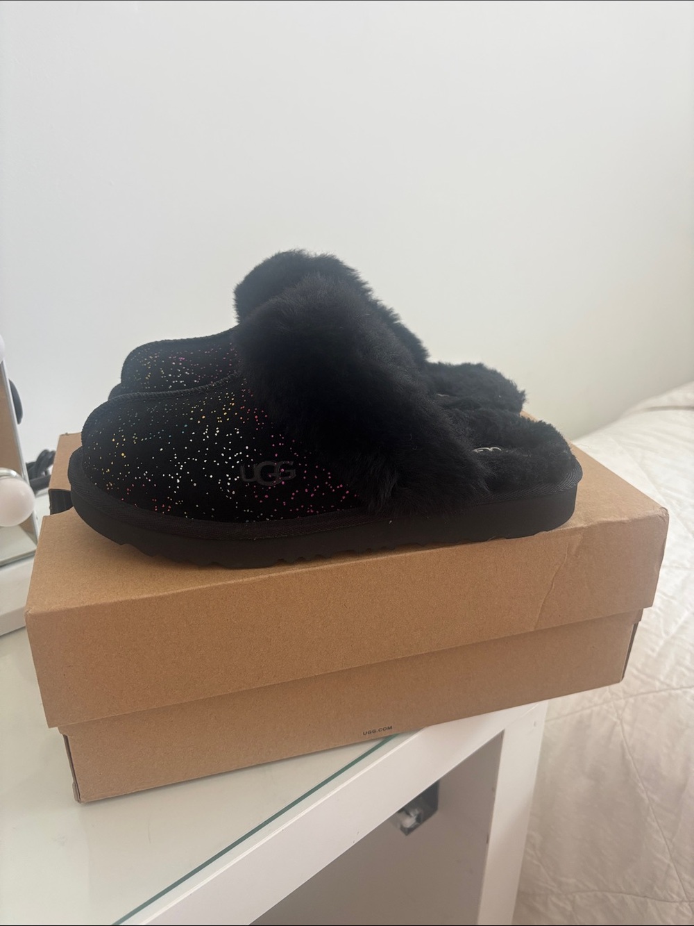 UGG Kids Black Sparkle Slide Slippers with Plush Fur
